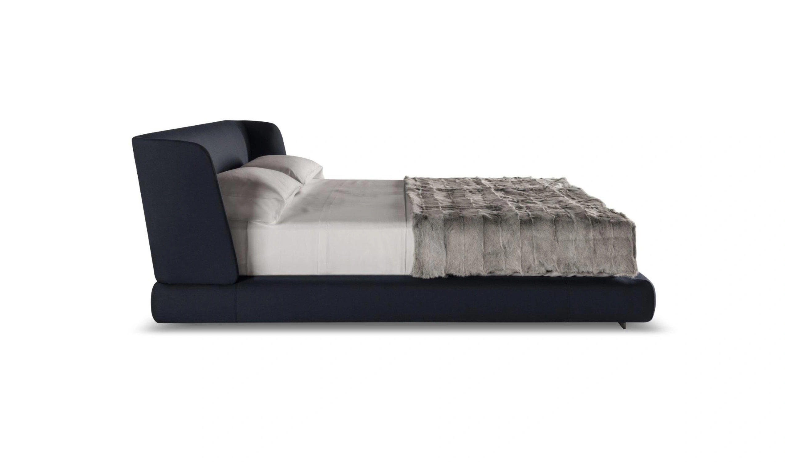 Cama Reeves