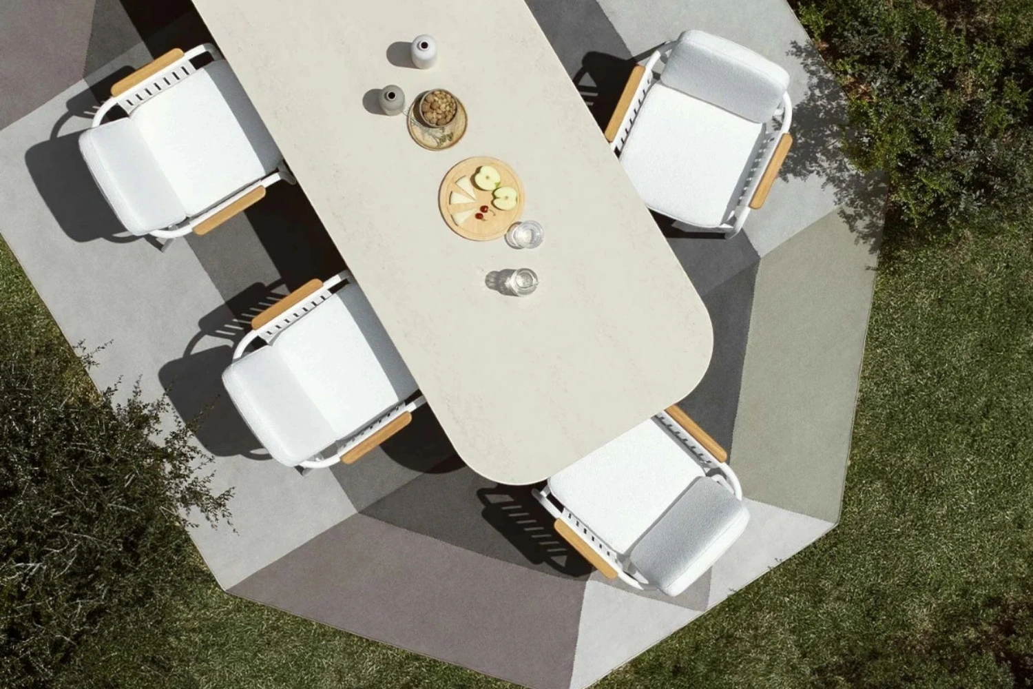 Capa Dining table 250 03