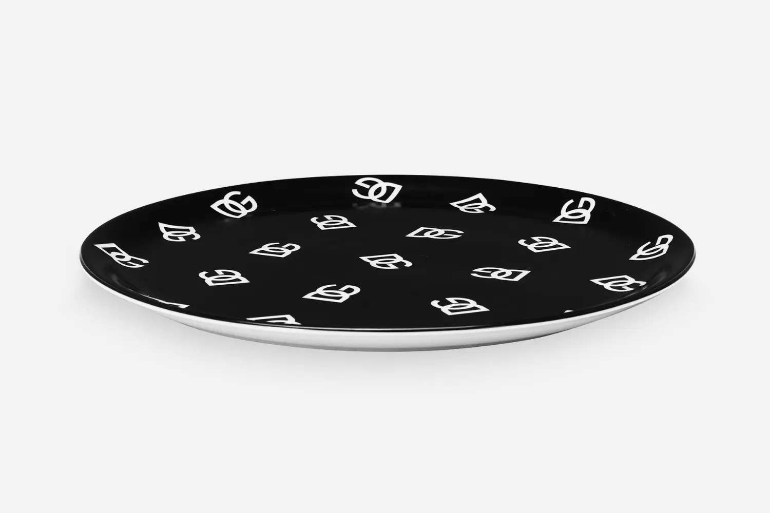 Conjunto de Pratos de Porcelana DG2