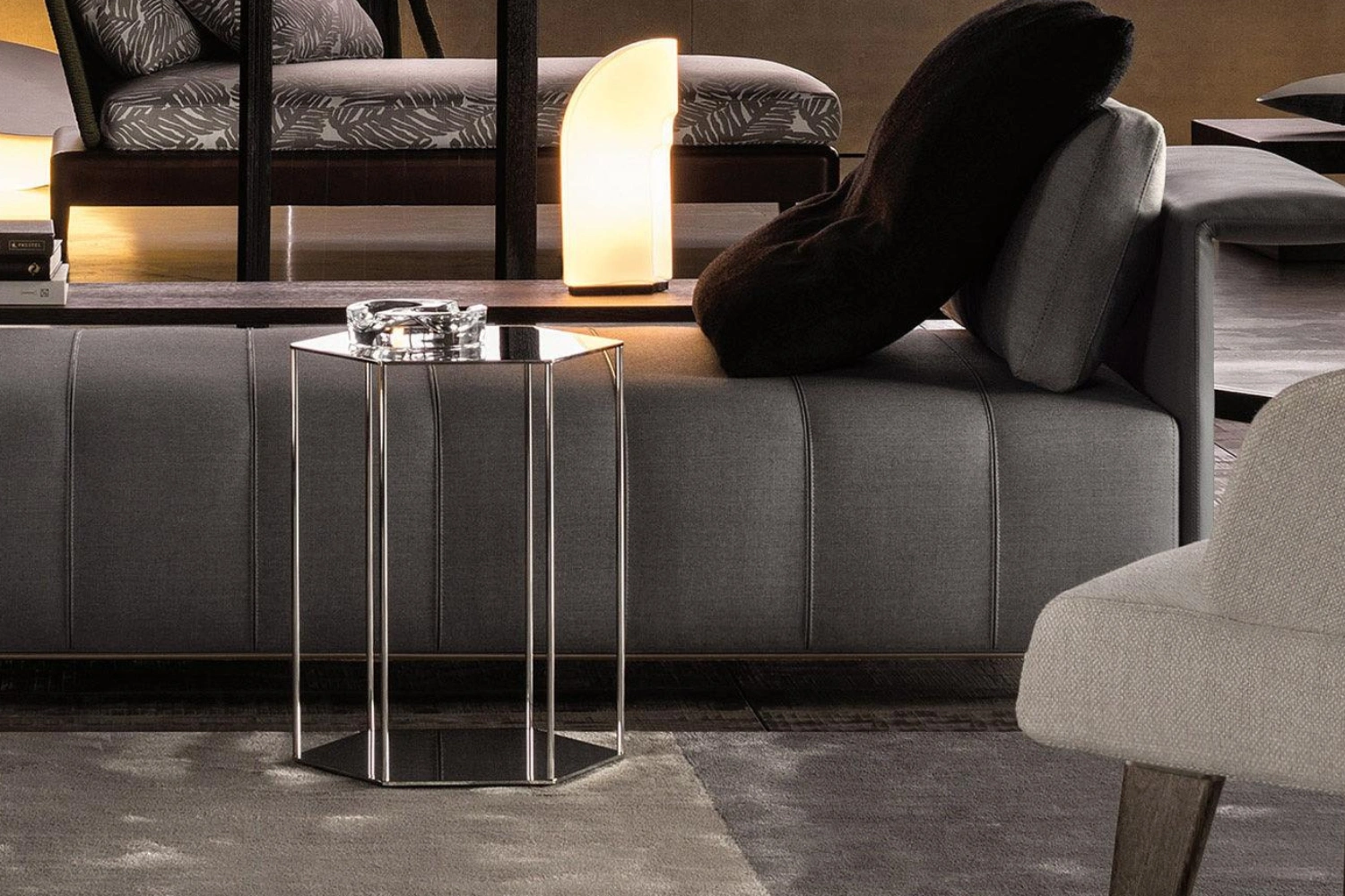 Mesa Lateral Brisley 3