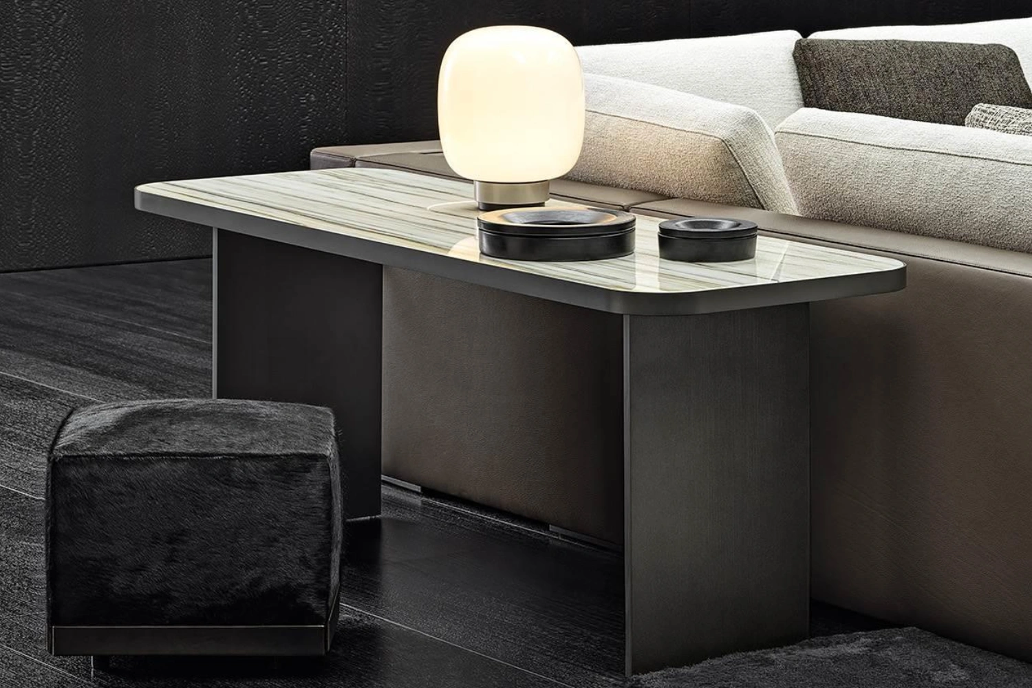 Mesa de Apoio Clive 2