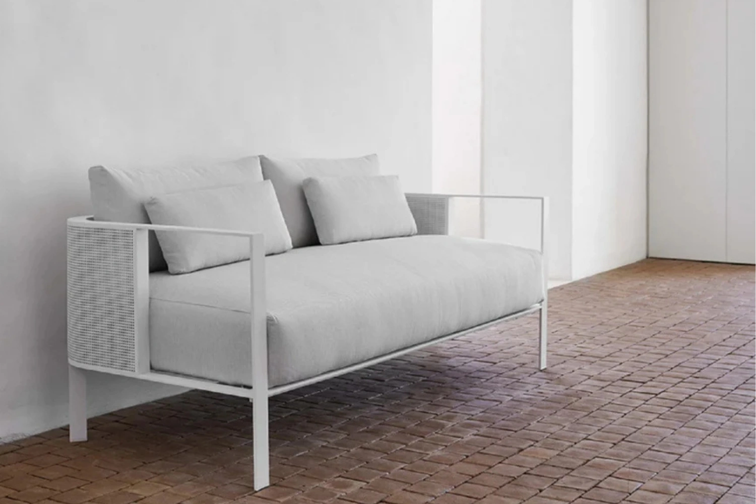 Solanas 2 Seat sofa 02