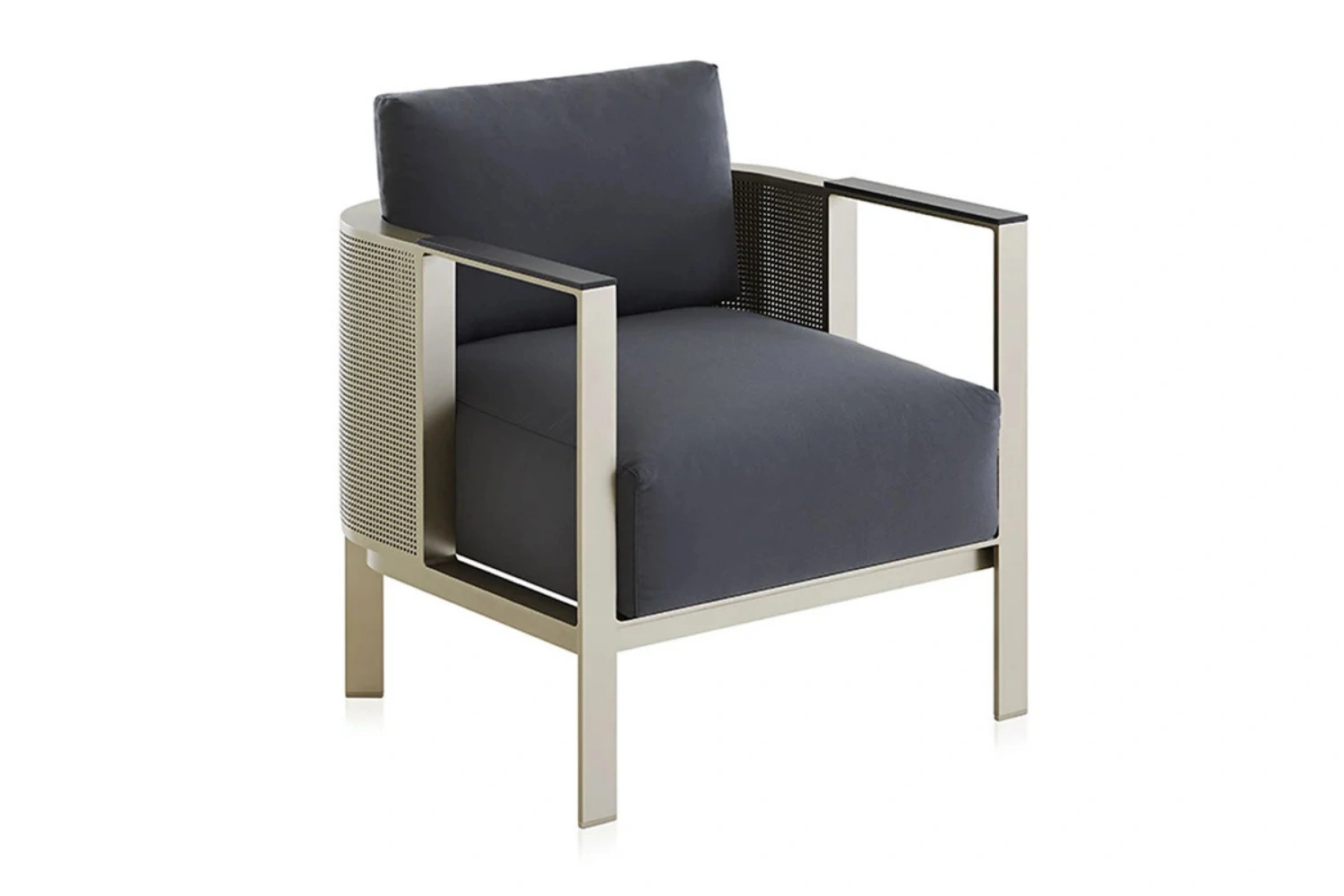 Solanas Club Armchair 01