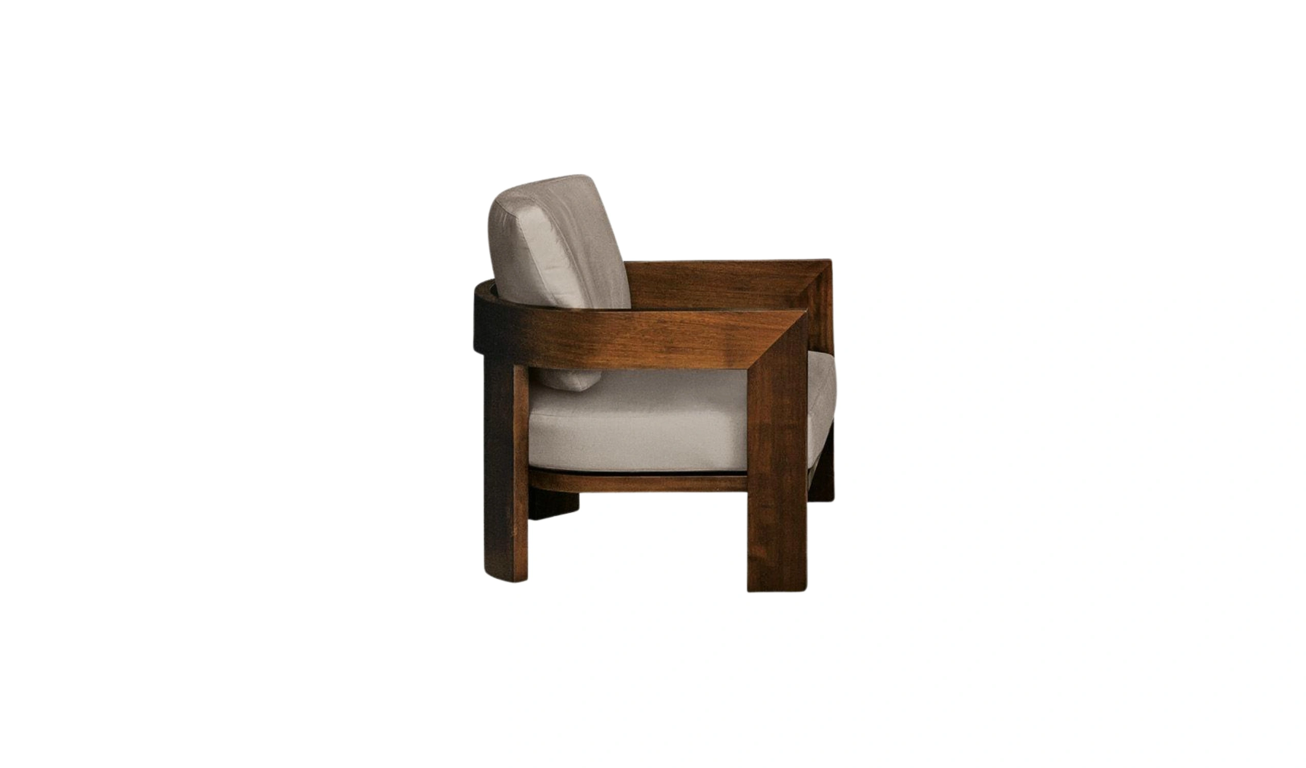 Warhol Iroko Outdoor 01