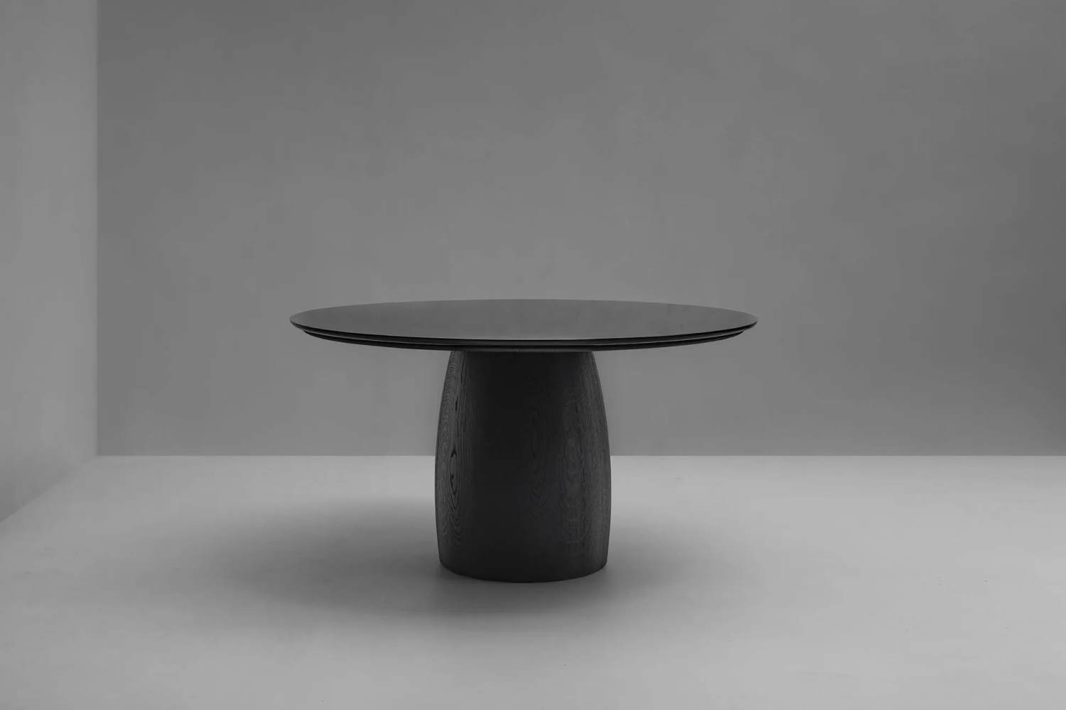 barrel_dining_table_round_02_1x