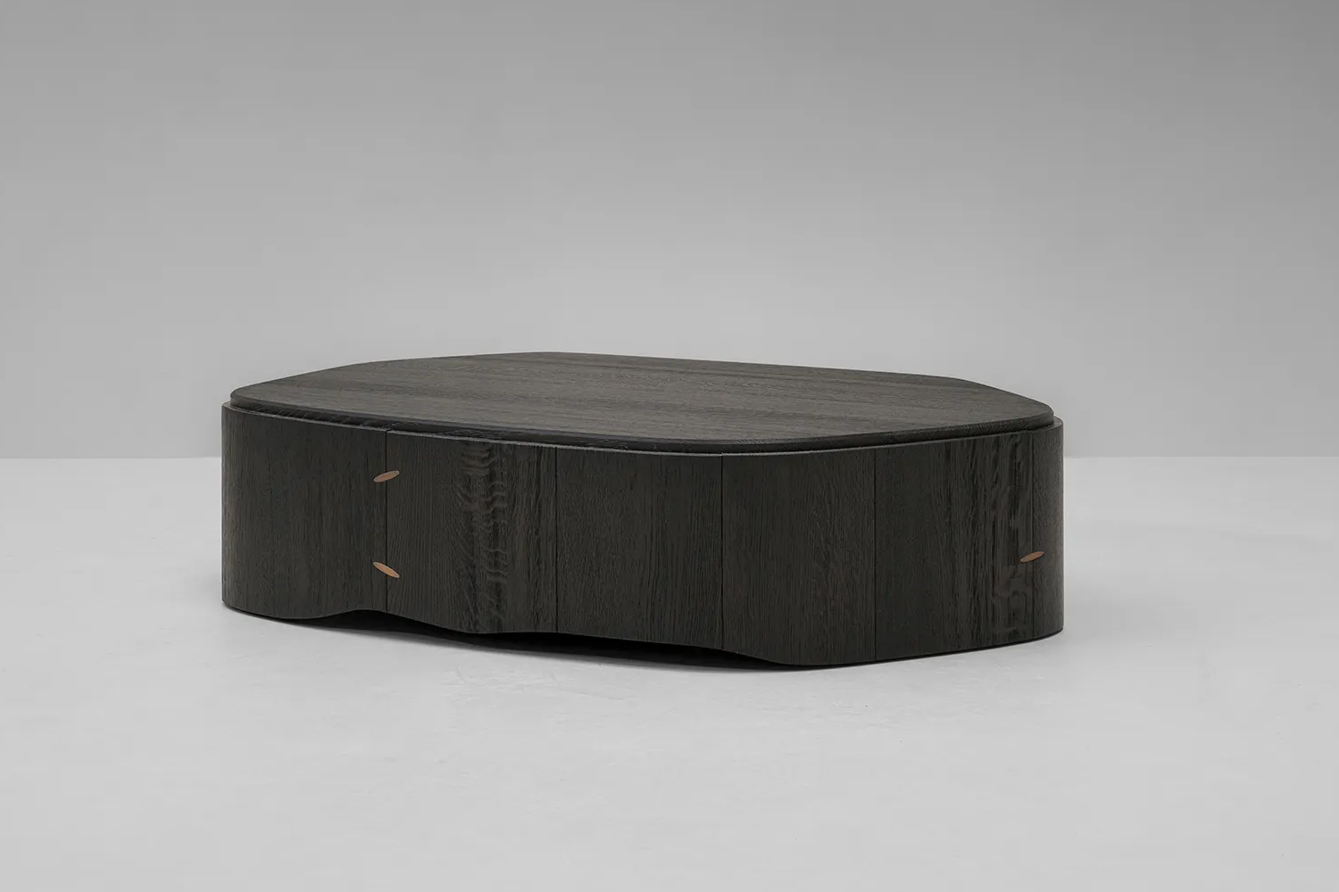 cairn_coffee_table_02_1x