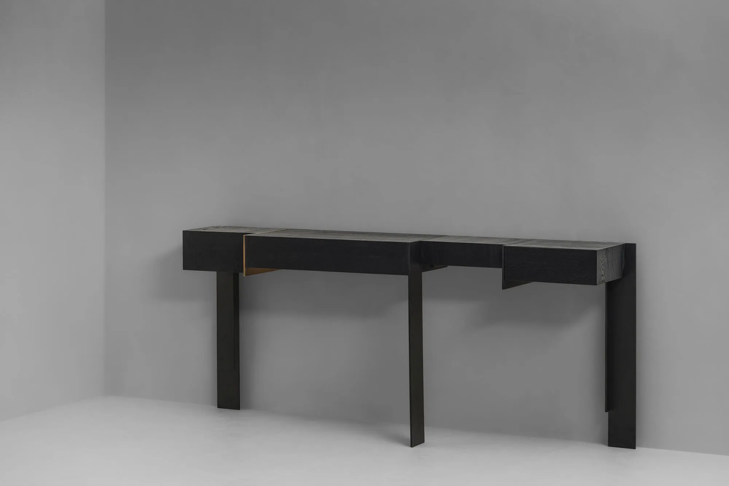 kitale_console_02_1x