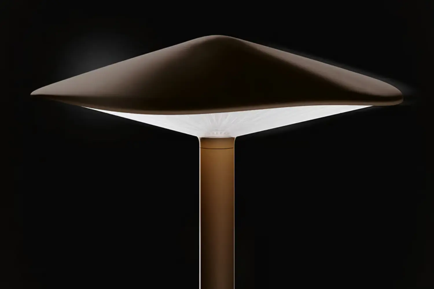 luminaria de piso kinno