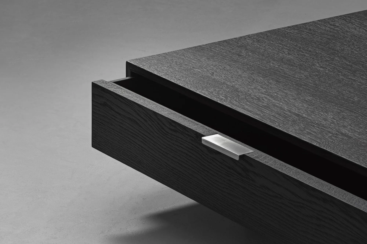 nota_bene_coffee_table_03_1x