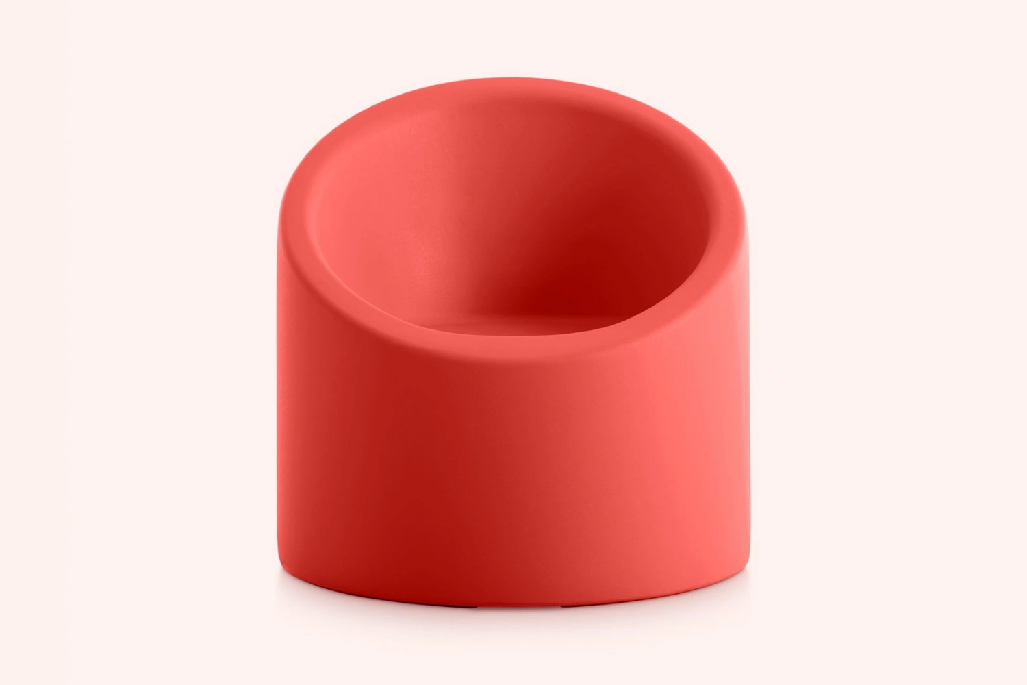 Lipstick Armchair 02