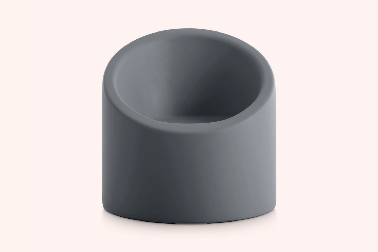 Lipstick Armchair 04