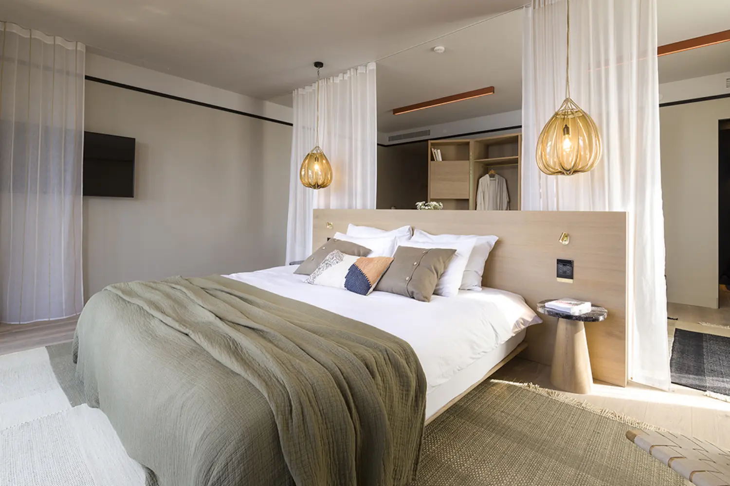 Luminária Suspensa Bundle Cuir3