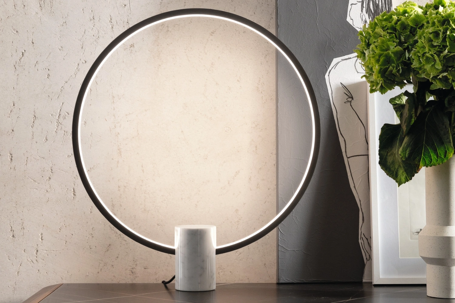 Luminaria de mesa Halo 2