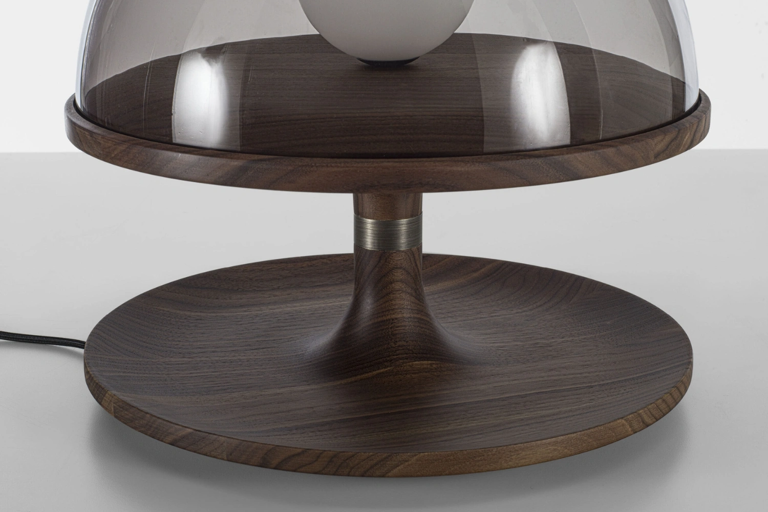 Luminaria de mesa Tack 6