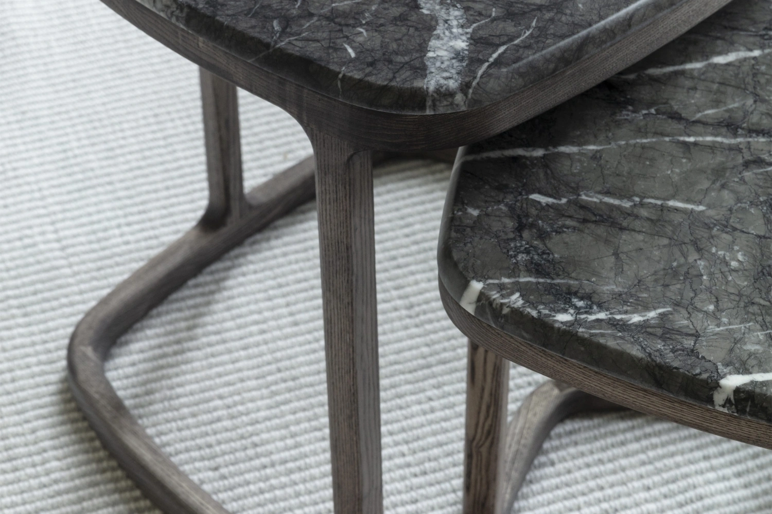 Mesa Lateral Antigone 4