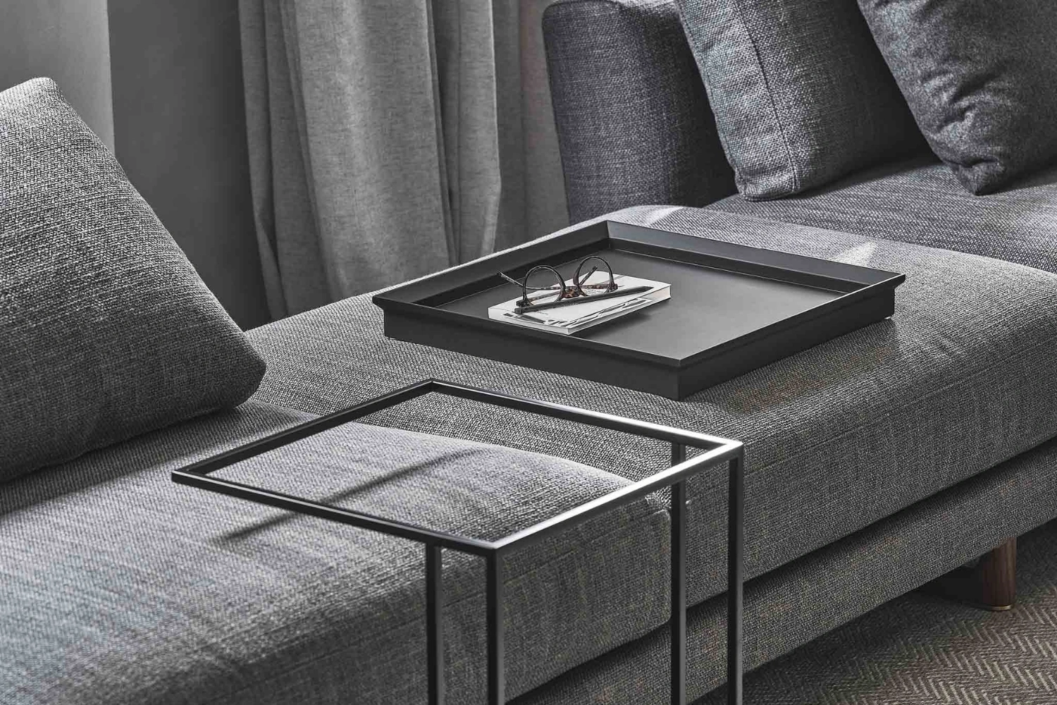 Mesa Lateral Cucù 4