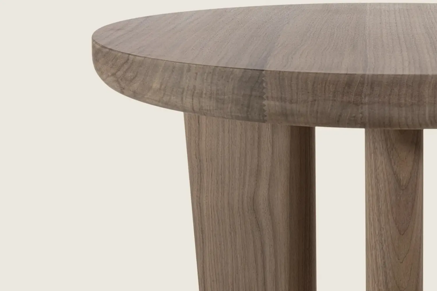 Mesa Lateral Marquis1