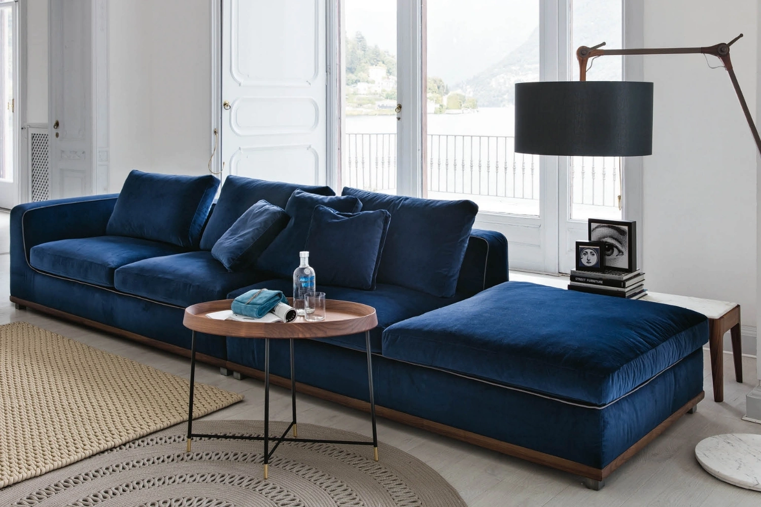 Mesa de Apoio Fritz 1