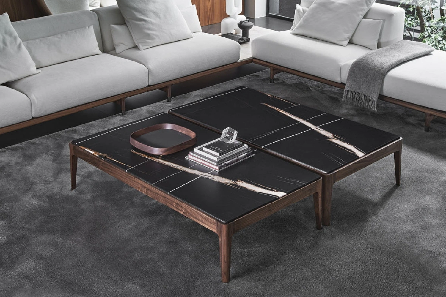 Mesa de Apoio Ziggy 8