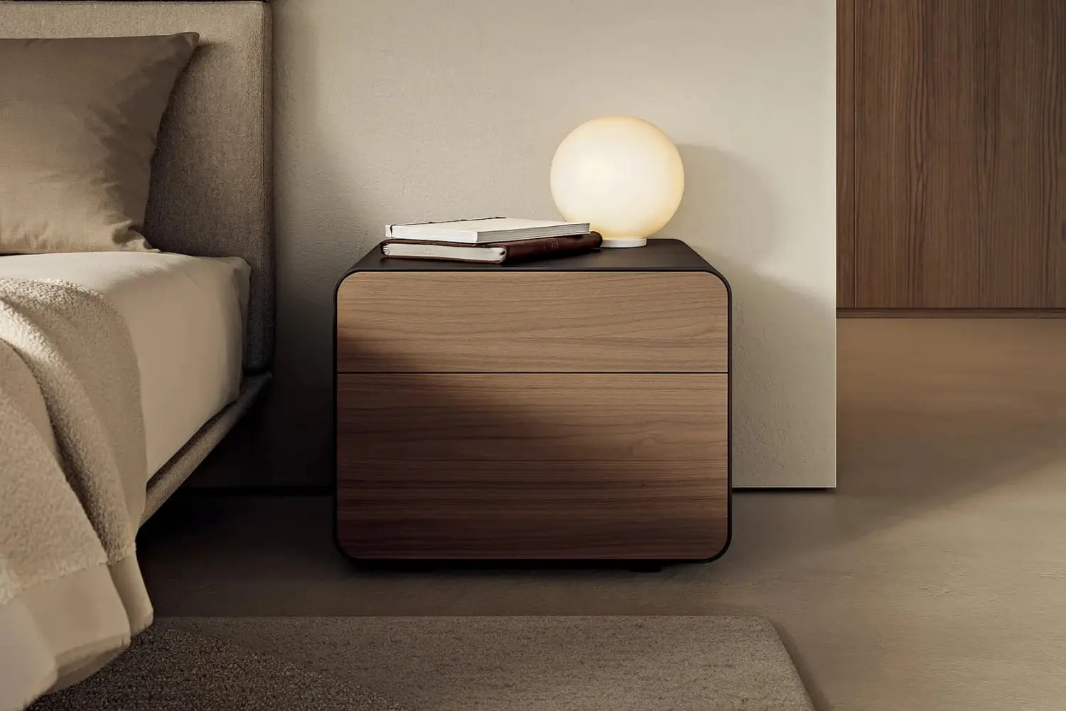 Mesa de Cabeceira Clarence1