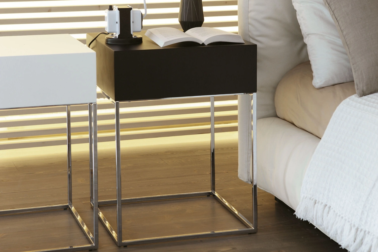 Mesa de cabeceira Baby 1