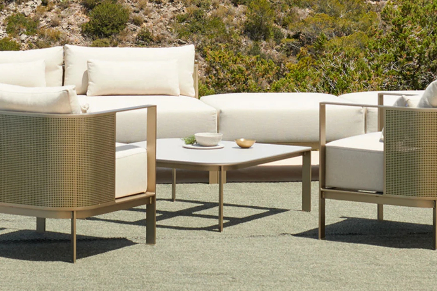 Solanas Coffee table 90 02