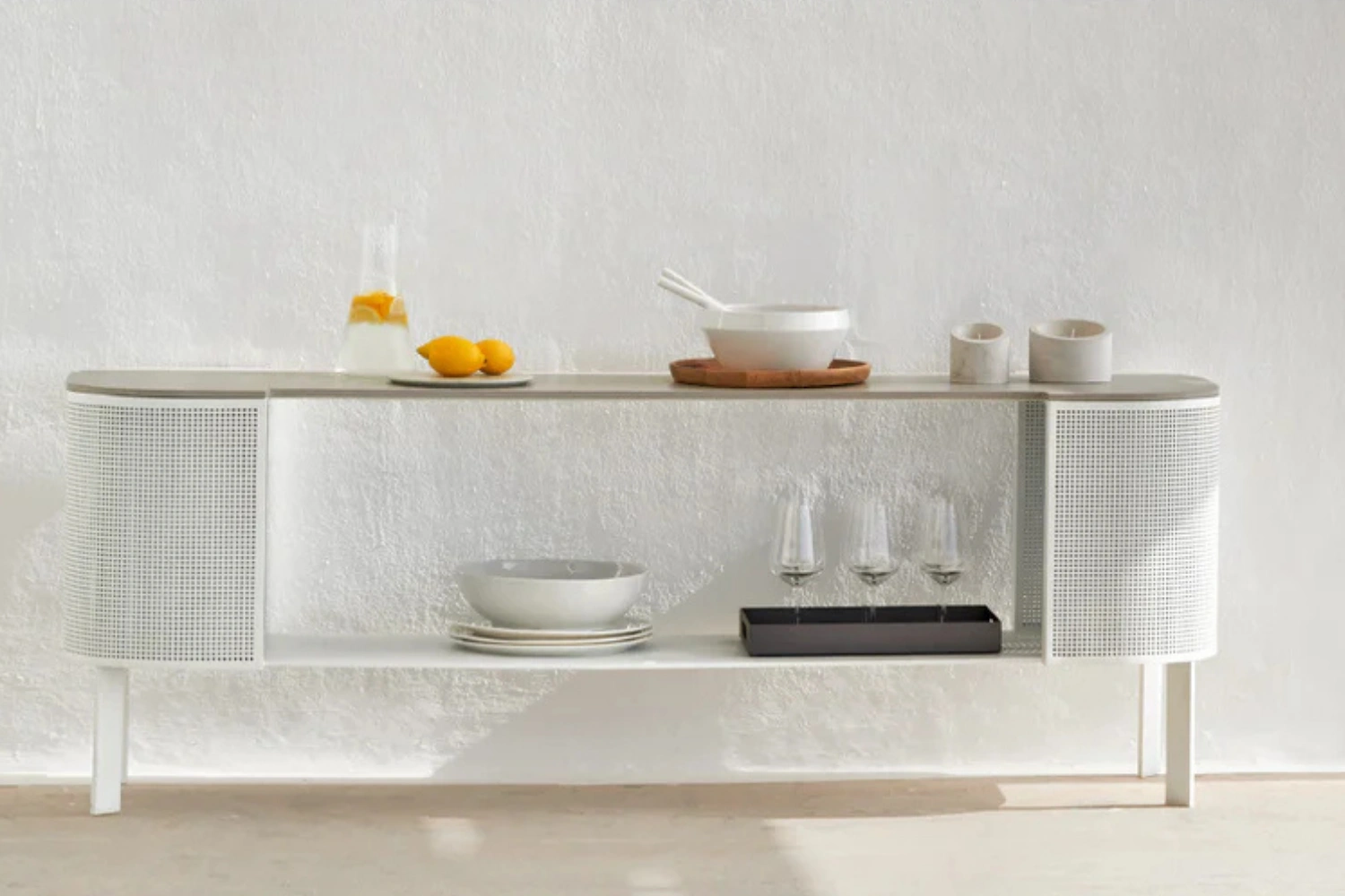 Solanas Sideboard 02