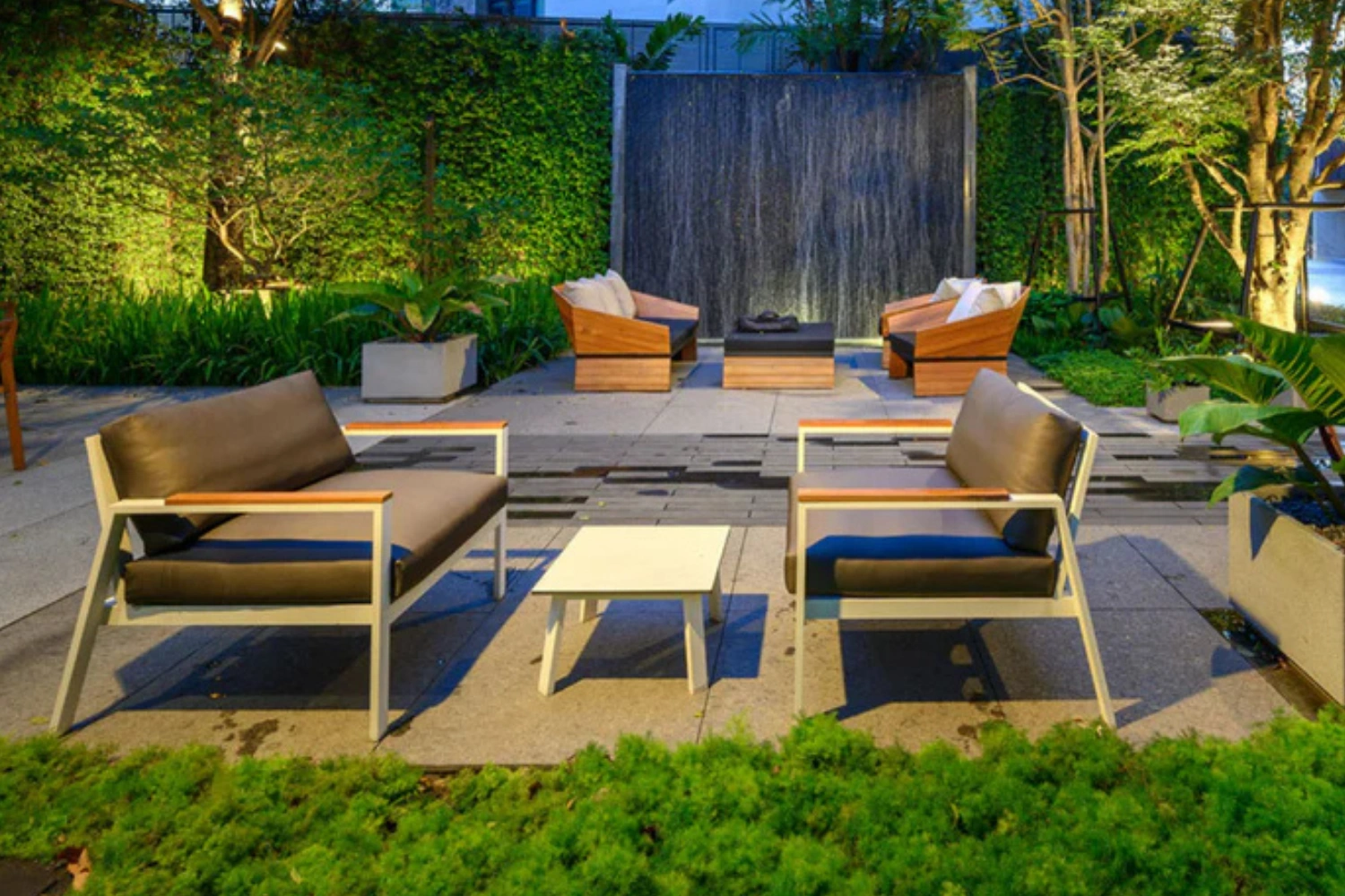 Timeless Coffee table 90 04