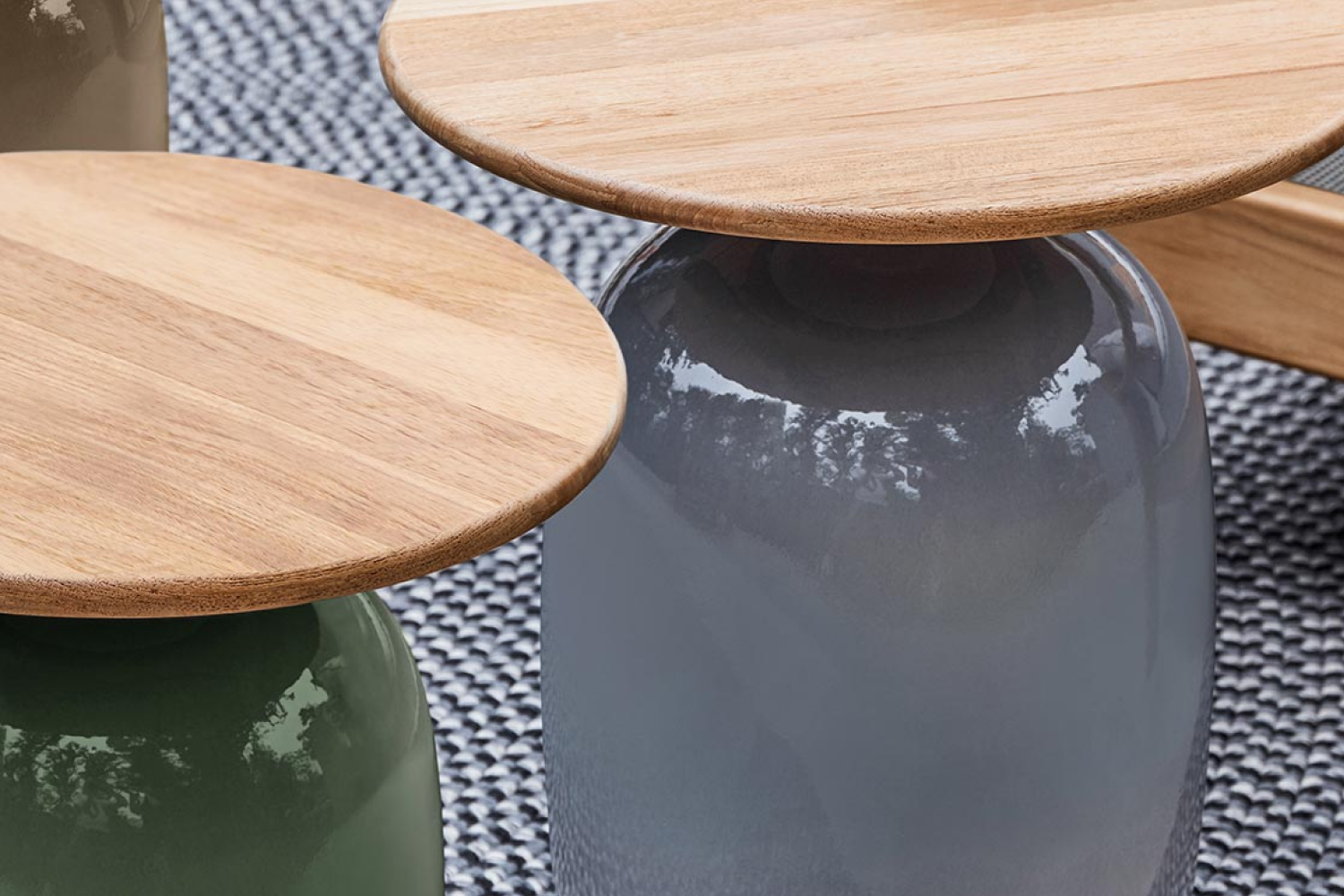 blow_high_side_table_02_1x