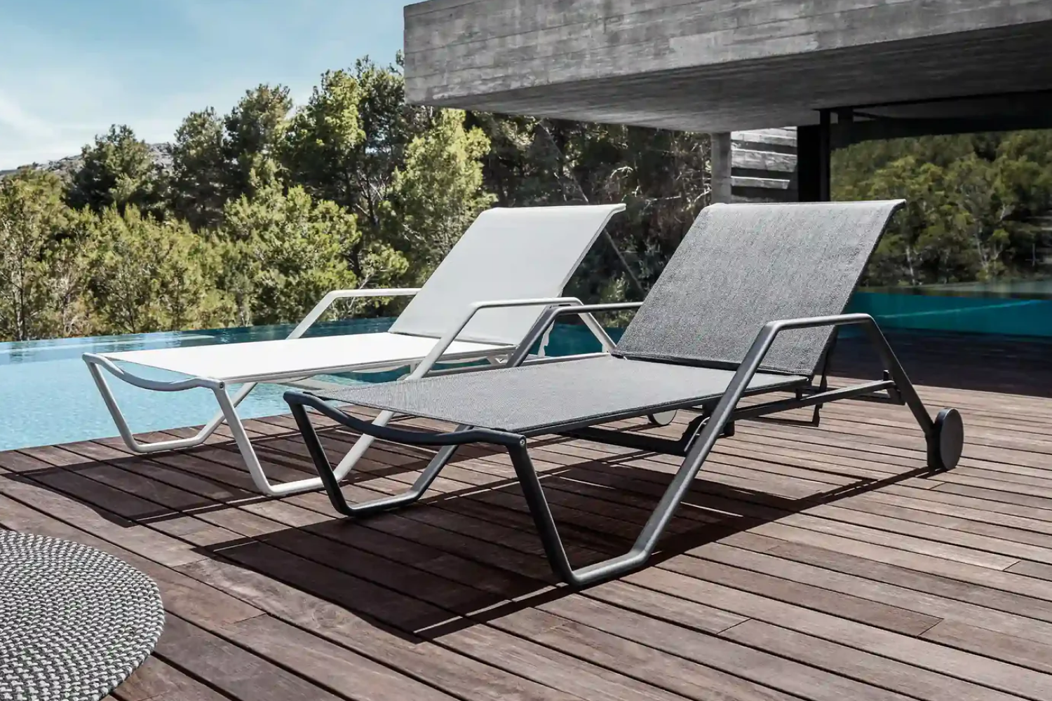 espregui_adeira_180_stacking_lounger_02_1x