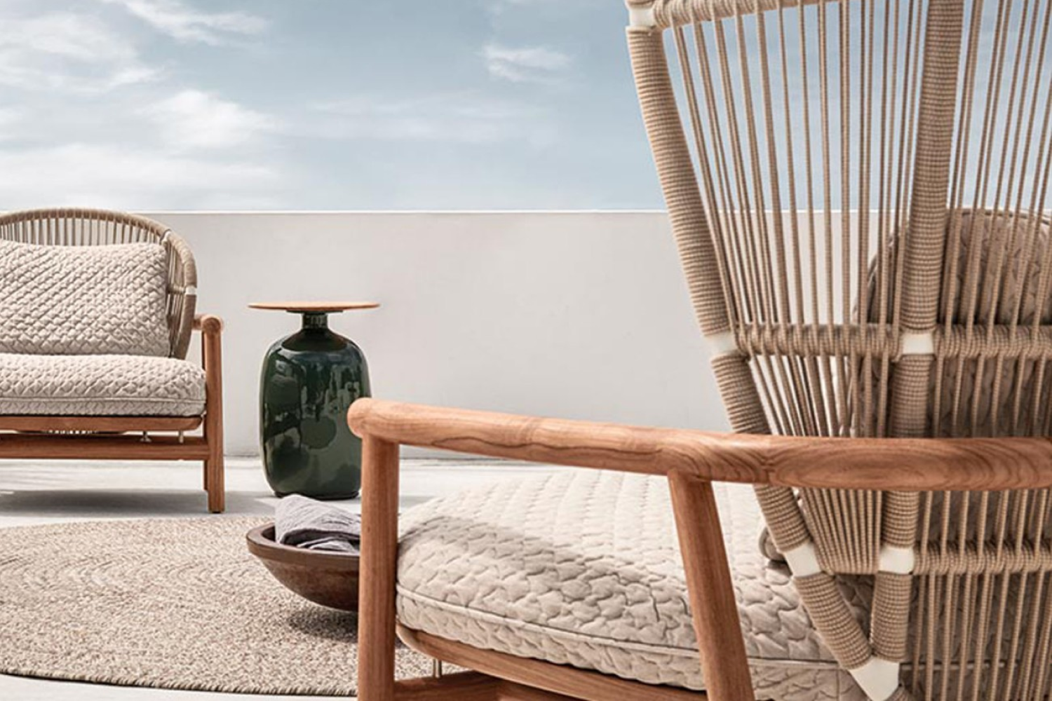 fern_high_back_lounge_chair_03_1x