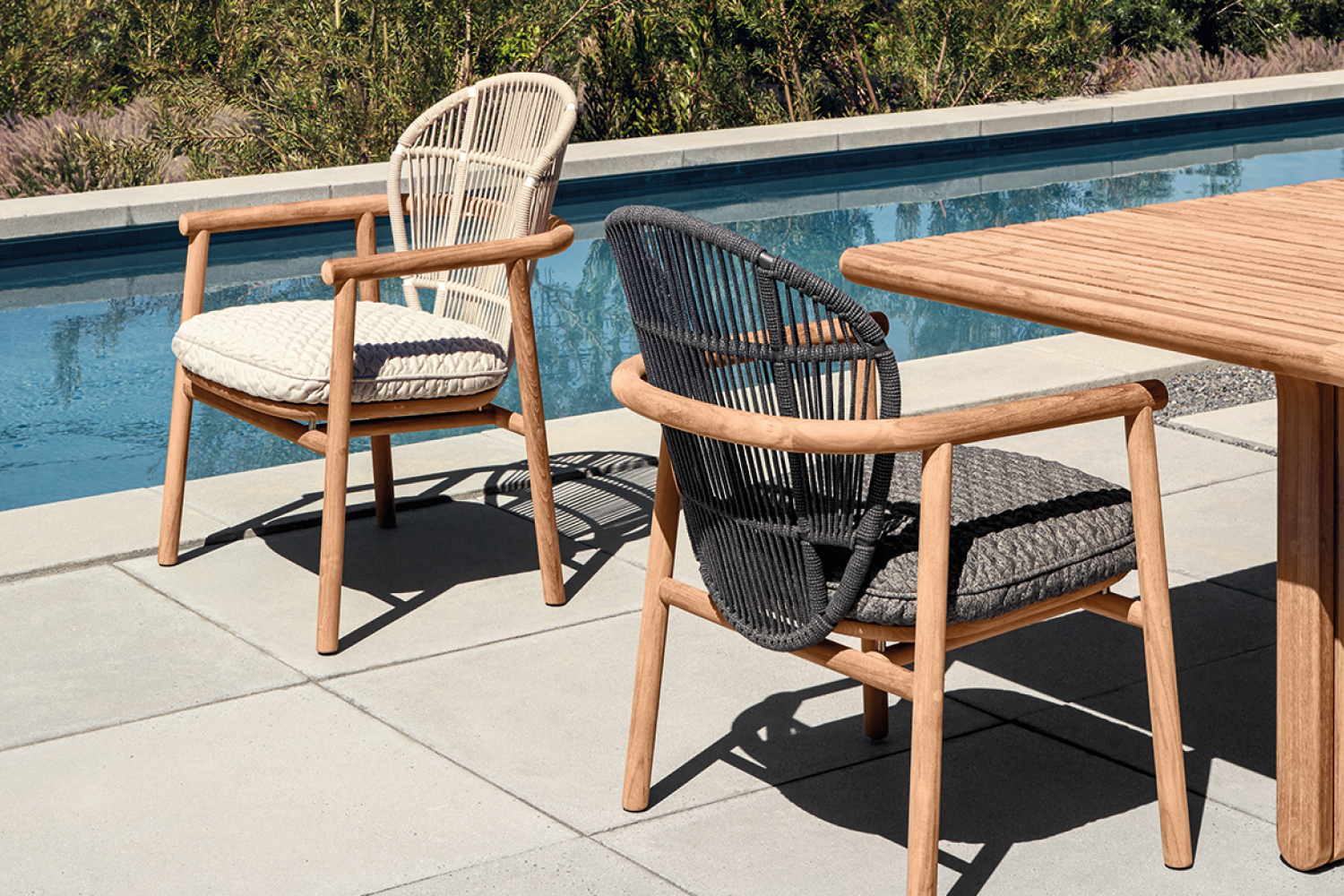 fern_teak_dining_chair_with_arms_02_1x