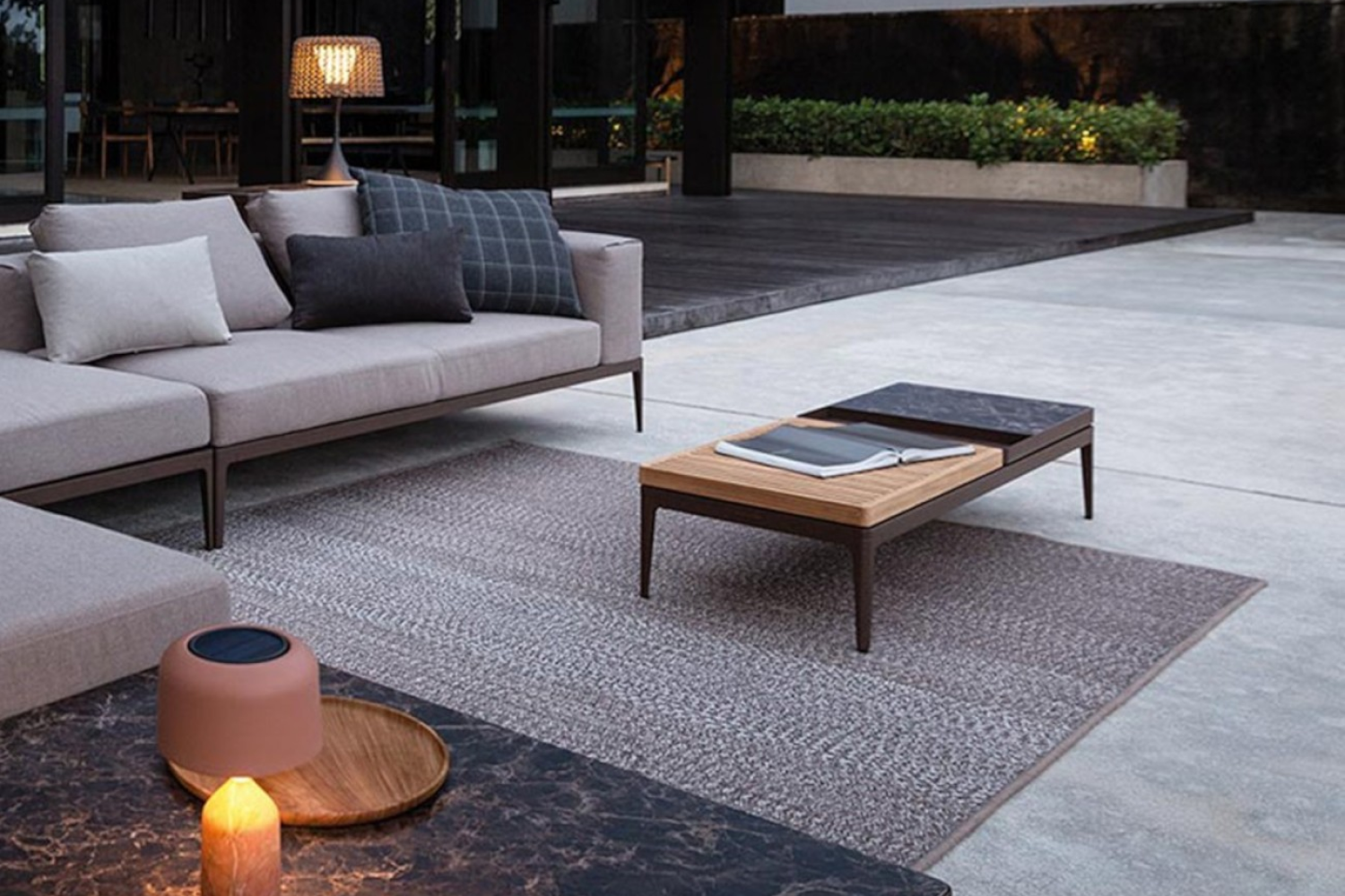 grid_coffee_table_05_1x