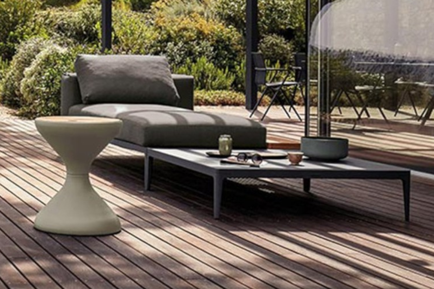 grid_large_coffee_table_ceramic_02_1x