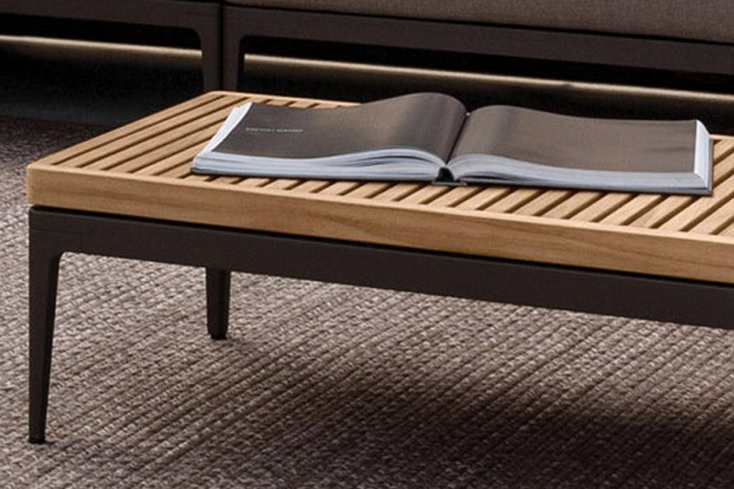 grid_small_coffee_table_teak_02_1x