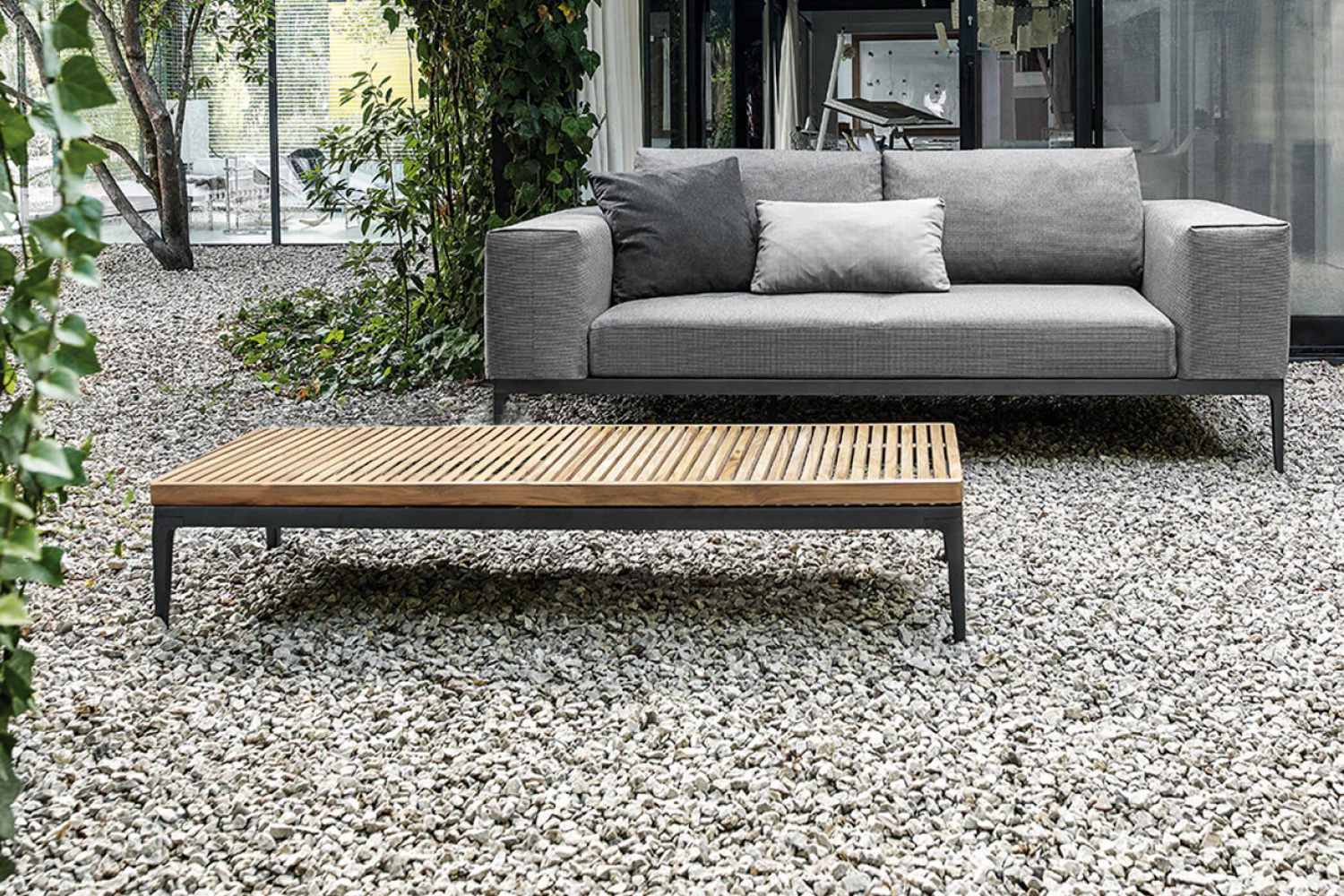 grid_small_coffee_table_teak_04_1x