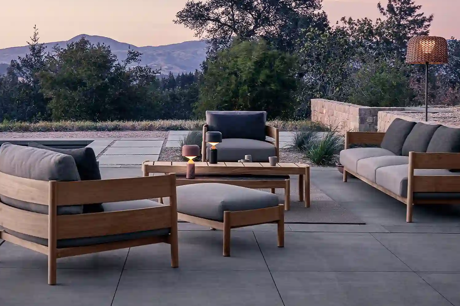 haven_low_coffee_table_teak_02_1x