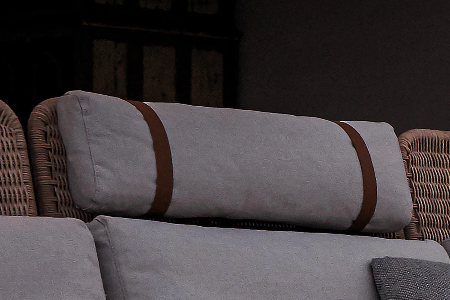 lima_headrest_cushion_02_1x