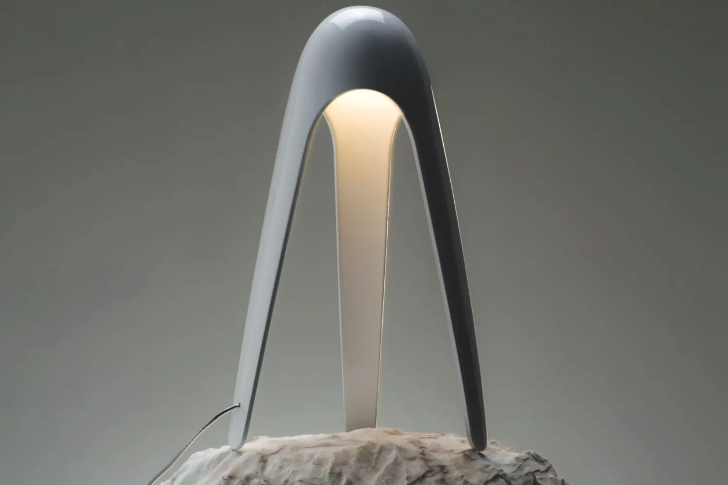 luminaria de mesa cyborg (2)