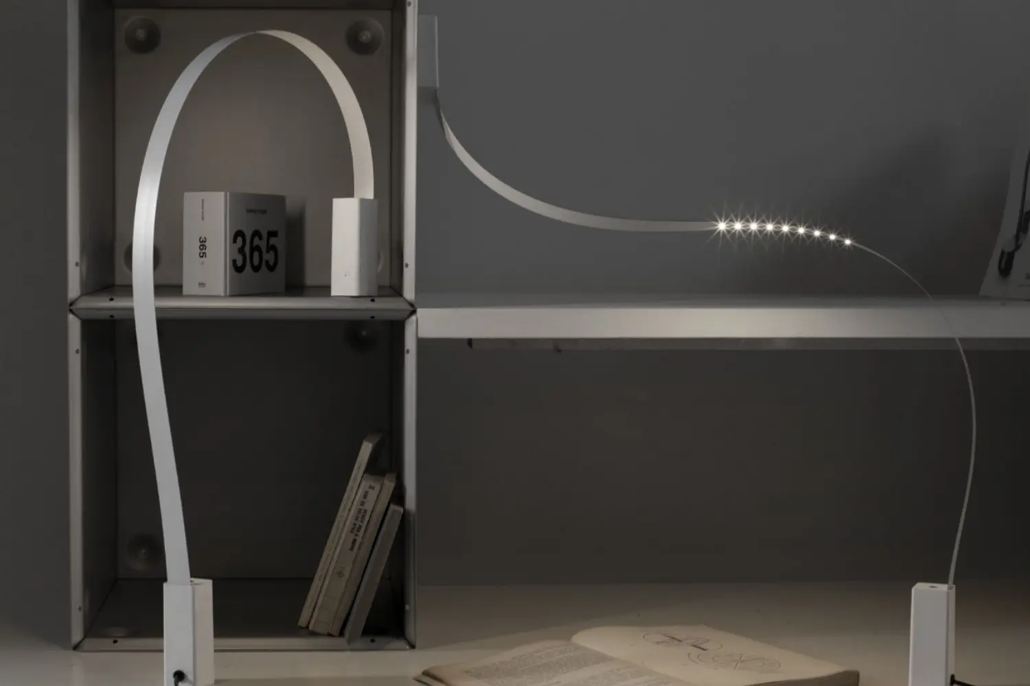 luminaria de mesa fluida (5)