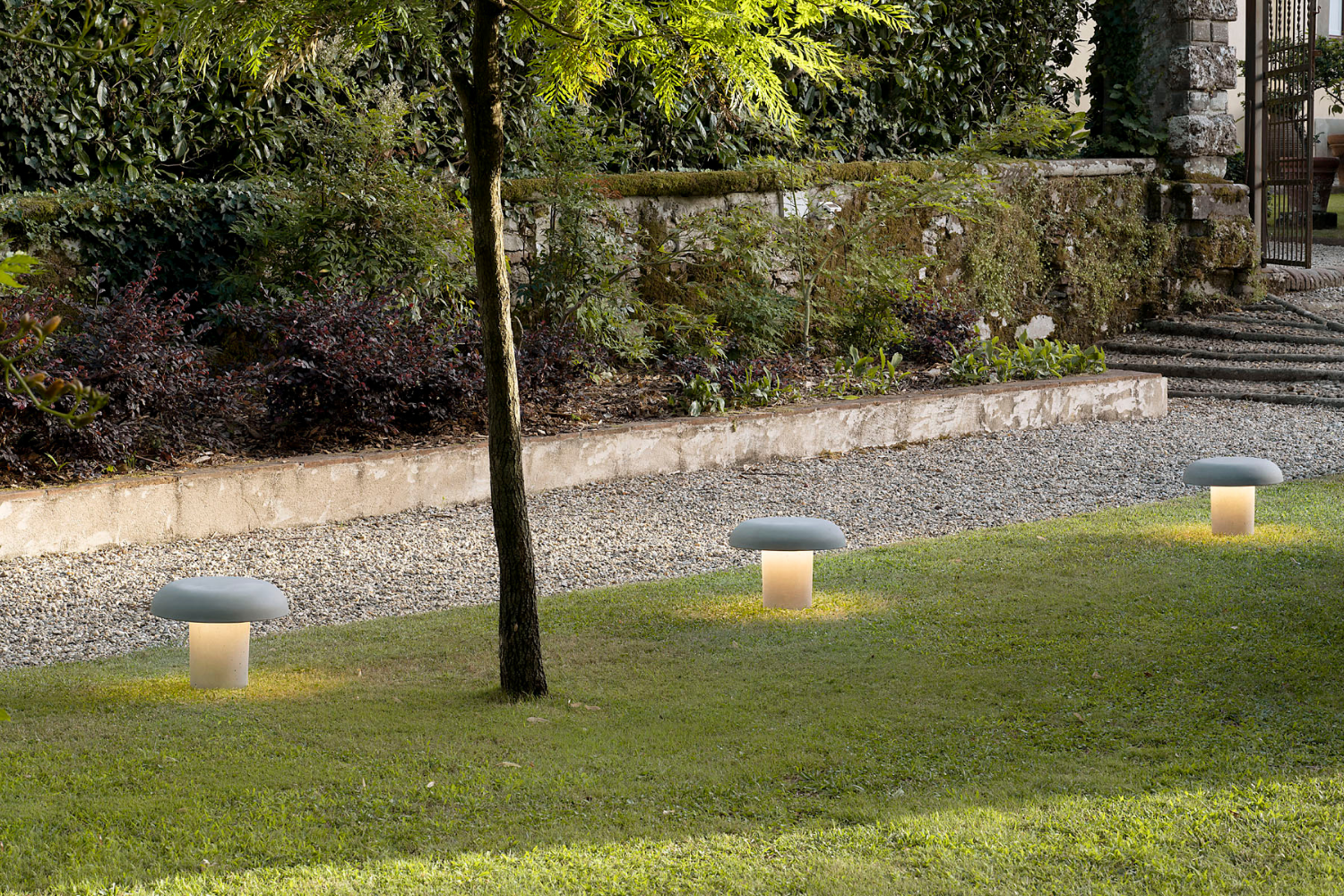 luminaria de piso amanita