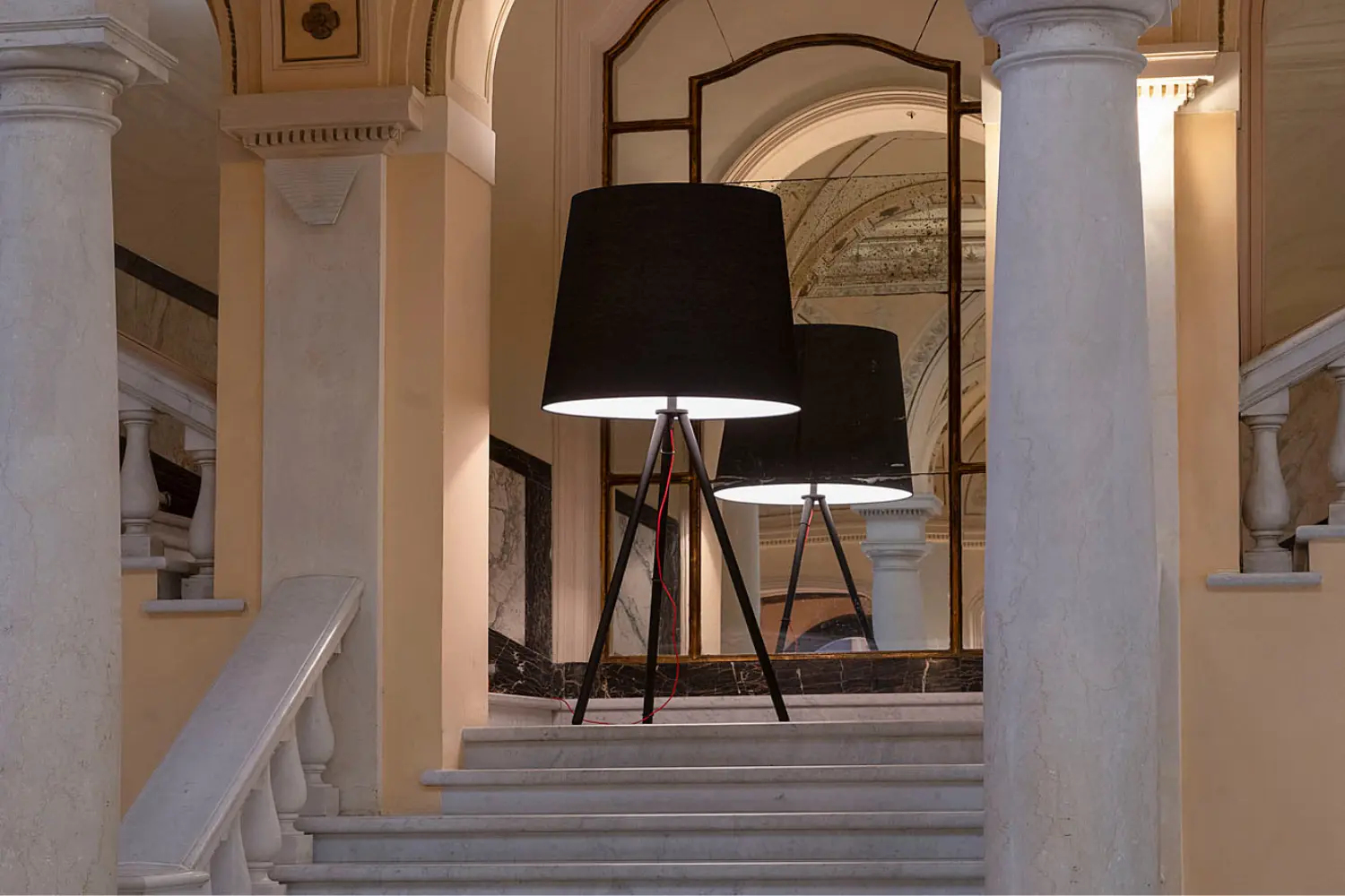 luminaria de piso eva