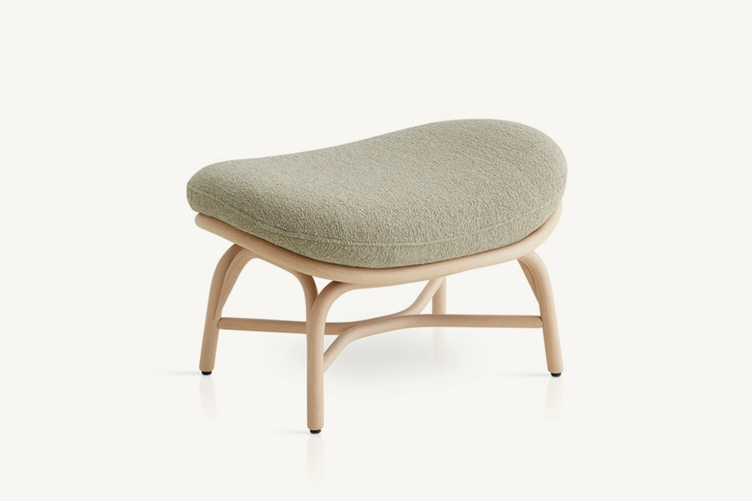 Armadillo footstool 02