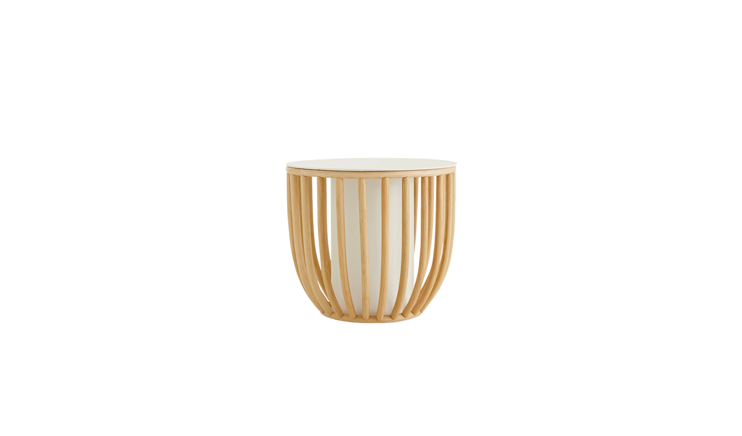 Frames round coffee table 01