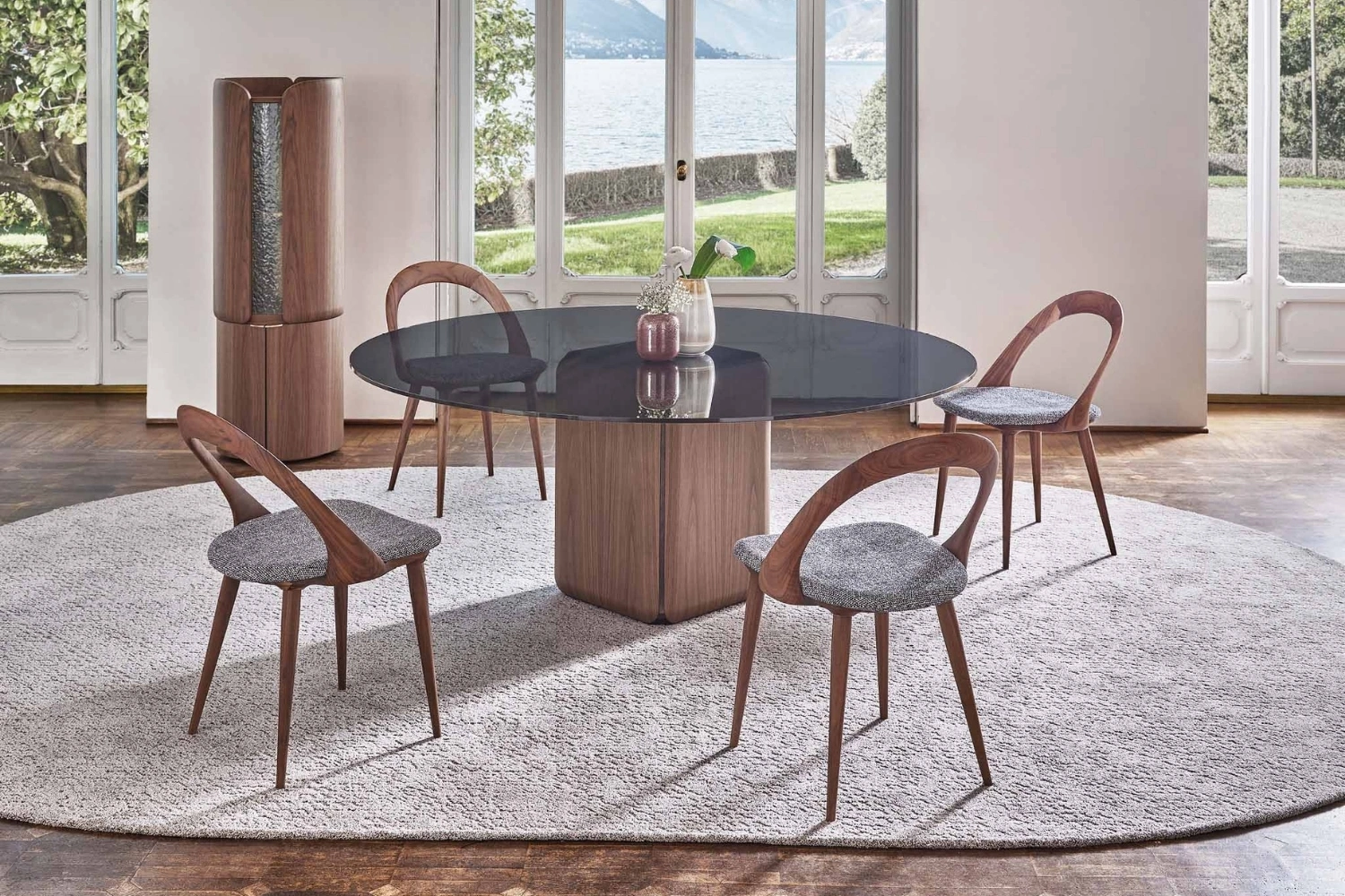 Mesa de Jantar Bay 1