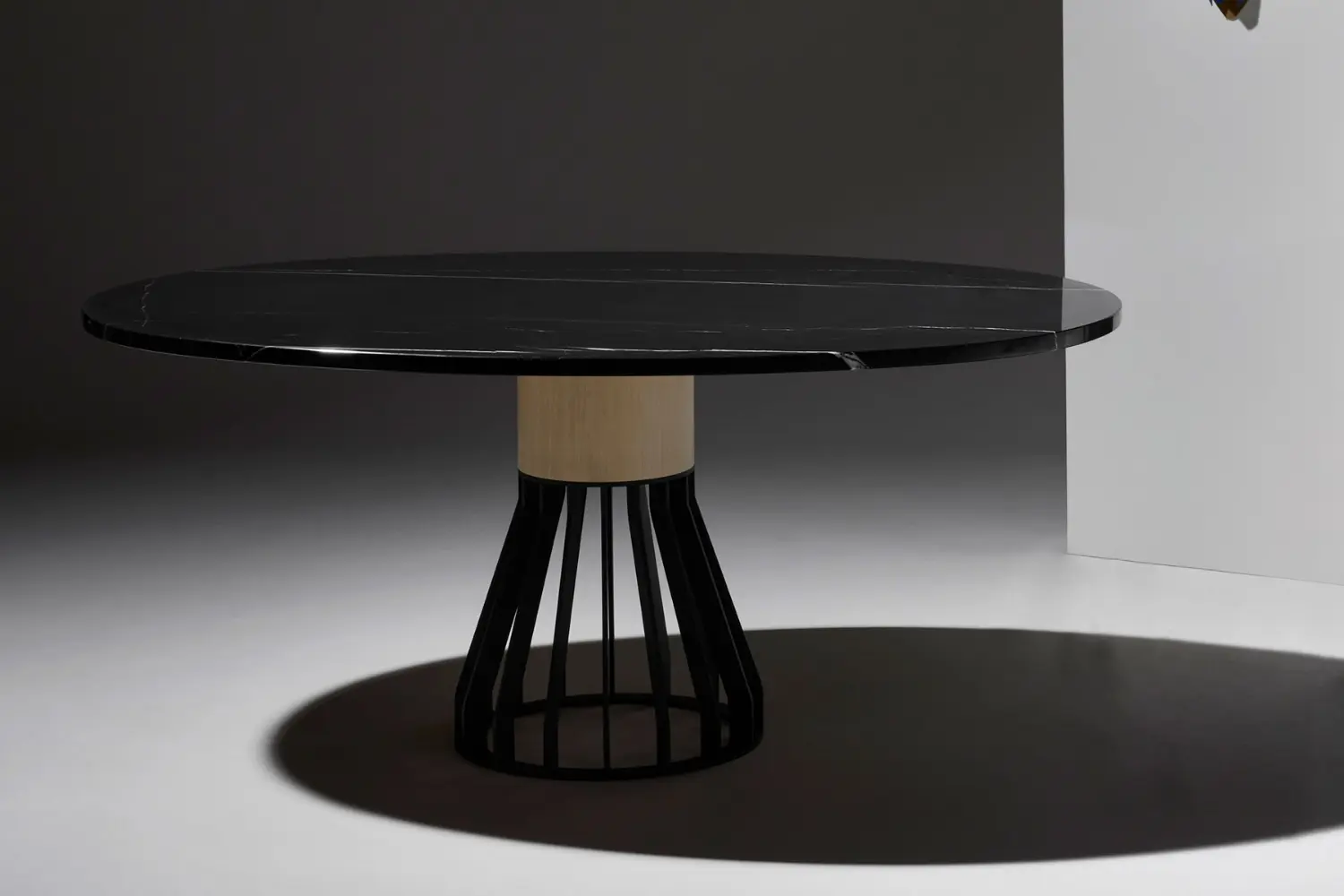 Mesa de Jantar Mewoma (3)