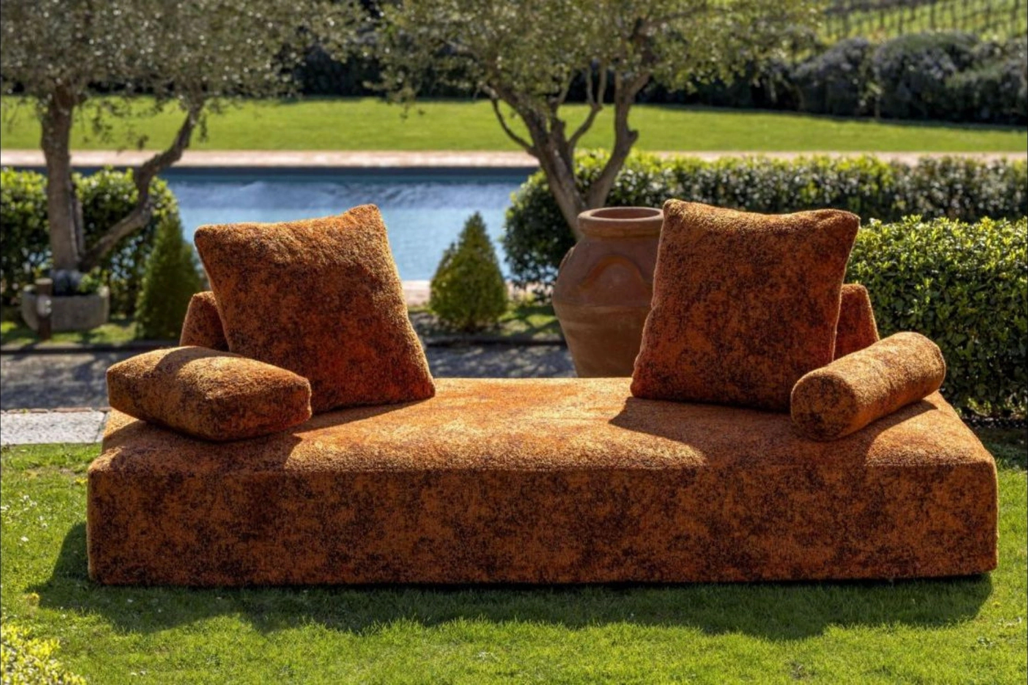 Sherazade Outdoor 02