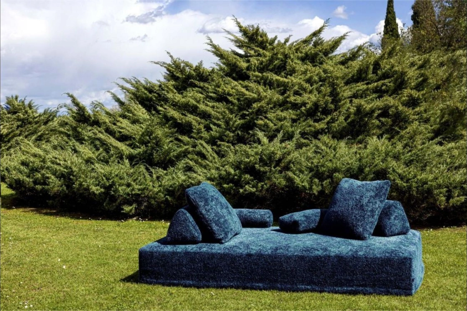 Sherazade Outdoor 03