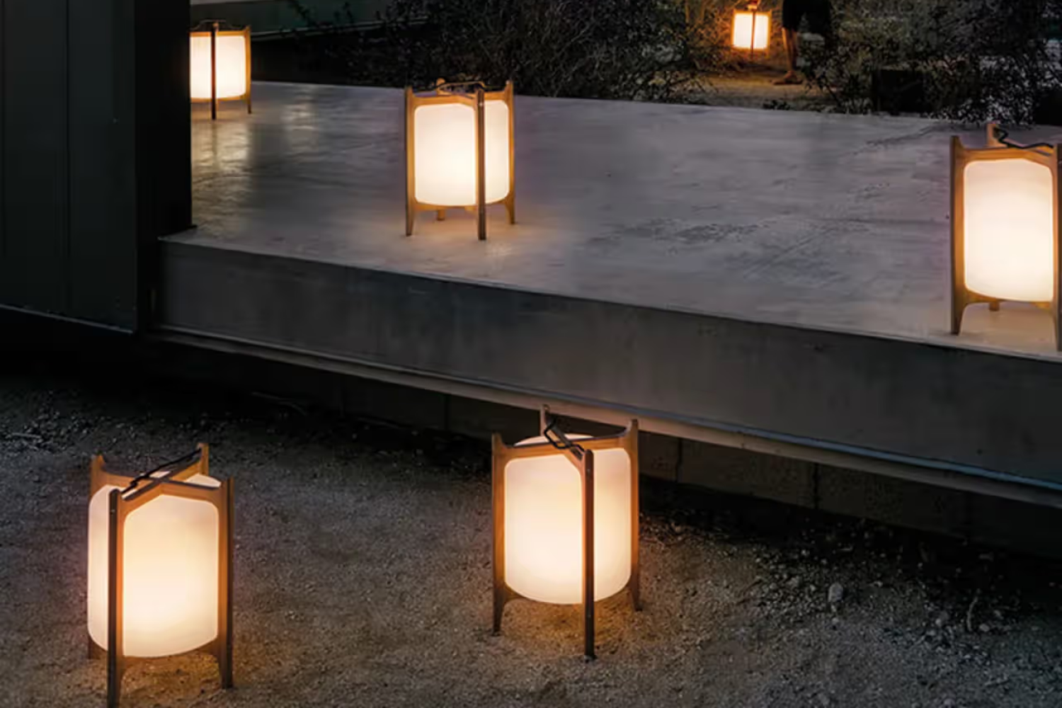 ambient_lantern_02_1x