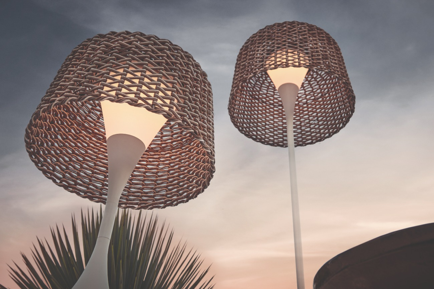 ambient_mesh_small_lantern_02_1x